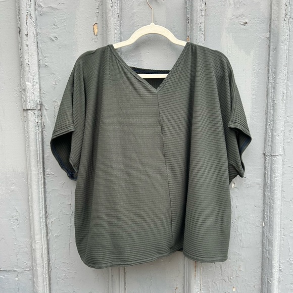 Hackwith Design House Khaki Ribbed Tee, 1/2 (size 1X/2X) - Picture 1 of 9